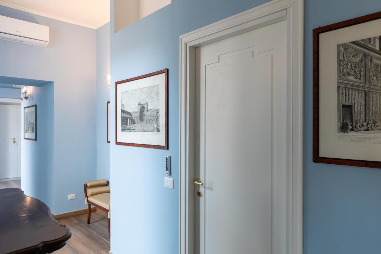 Palazzo Del Principe San Severo 3 Bedrooms & Terrace! Naples