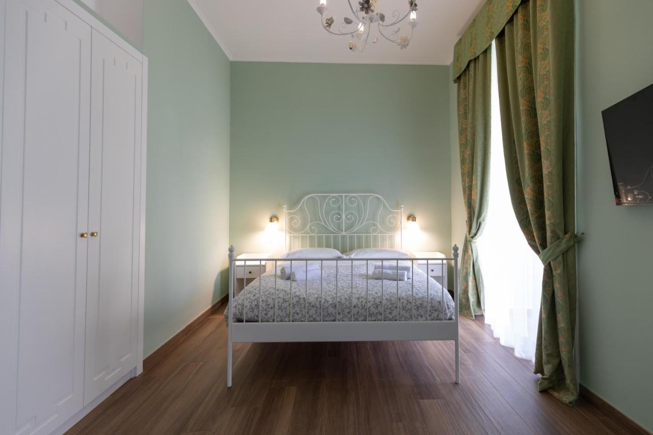 Palazzo Del Principe San Severo 3 Bedrooms & Terrace! Apartment *