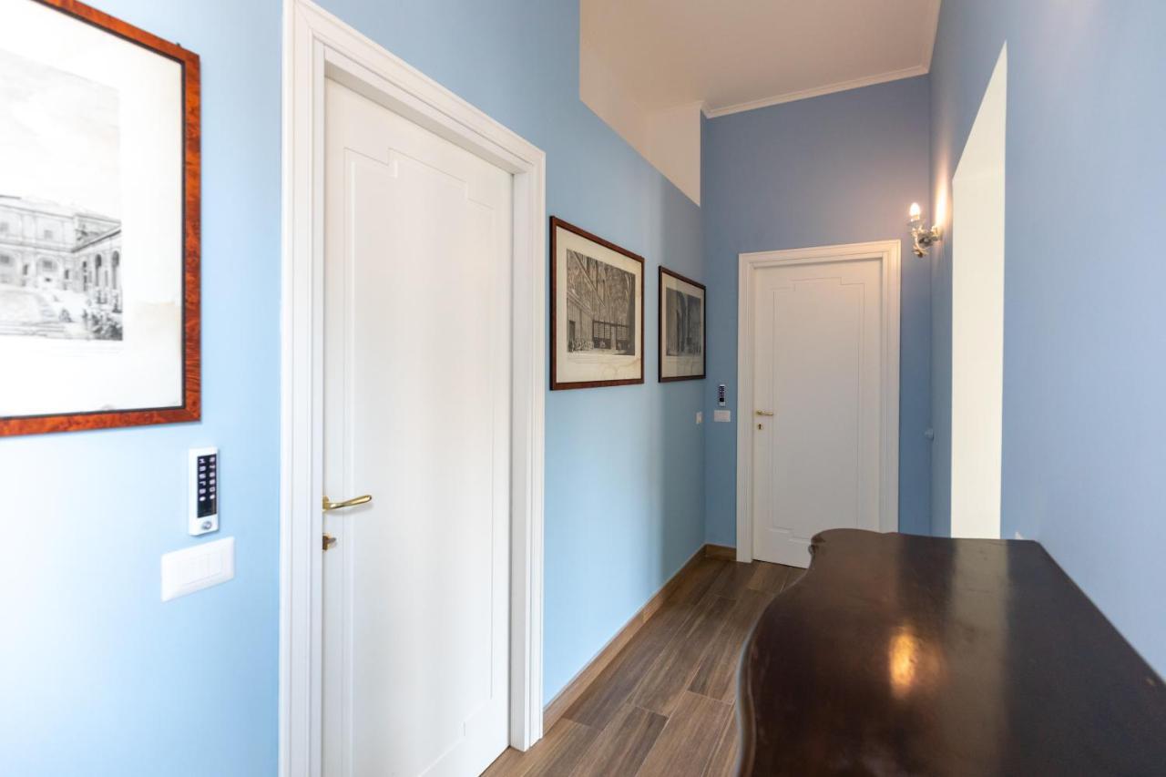 Apartment Palazzo Del Principe San Severo 3 Bedrooms & Terrace! Naples